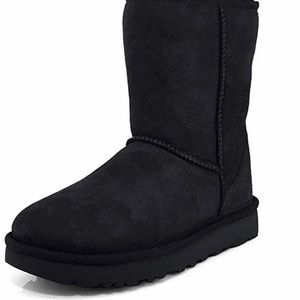 Black uggs
